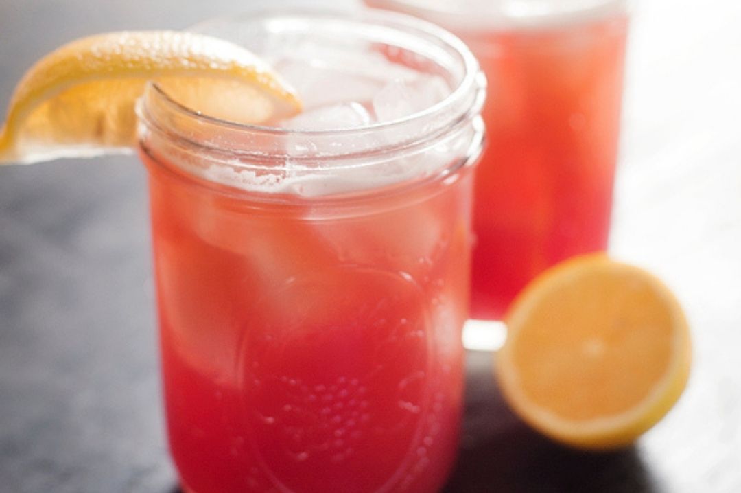 pomegranatelemonade beercocktail