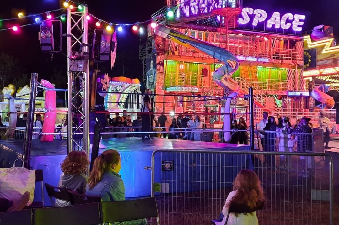 Funfair in Paris feteaneuneu funfair paris